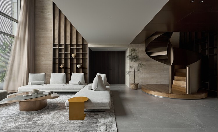 Khai Son Duo Penthouse / Idee architects - More Images