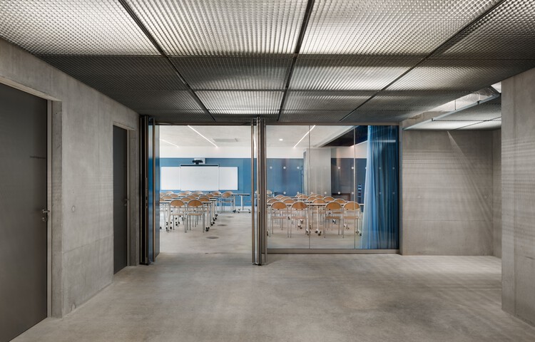 Escola Avançada de Engenharia Franche-Comté / Dominique Coulon & associés - Imagem 13 de 46