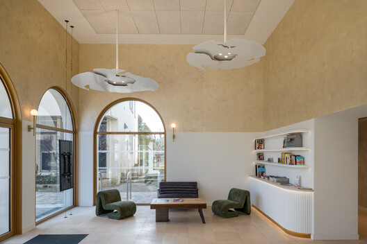 Louis Malle Cinema / Atelier Nastorg + Atelier Revel Architecture - Interior Photography, Lighting, Chair