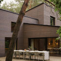 Residence on the Edge of National Forest / Studio GAB - Exterior Photography, Houses, Courtyard, Door