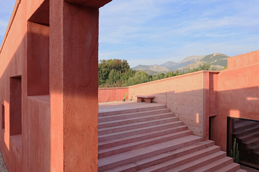 Red House / Pacarizi Studio - Image 19 of 31