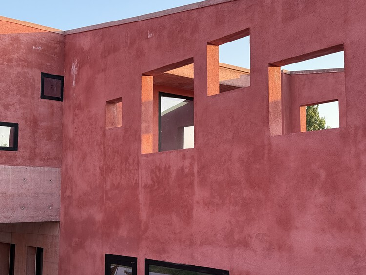 Casa Roja / Pacarizi Studio - fotografía exterior, hormigón