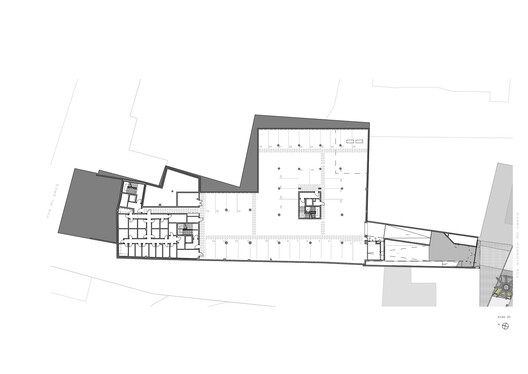 Condomínio Ernesto do Canto / BOX arquitectos Condomínio Ernesto do Canto / BOX arquitectos - Imagen 35 de 42