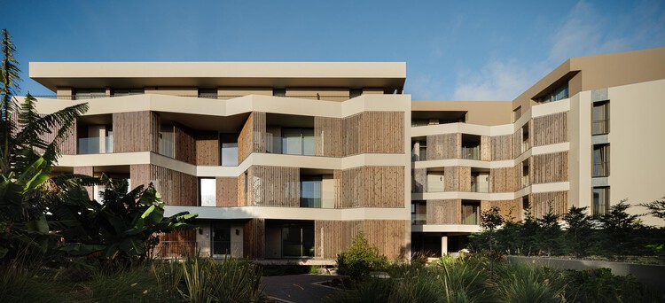 Condomínio Ernesto do Canto / BOX arquitectos - Mais Imagens