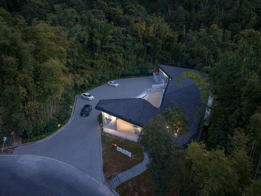 Su Dongpo’s Pleasures at Banhu Ridge / AOMOMO Studio, Shanghai Jiao Tong University - Image 9 of 39