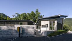 半弧岭驿站 / 上海交通大学奥默默工作室