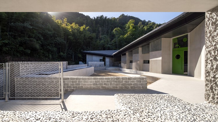 Os Prazeres de Su Dongpo na Serra de Banhu / AOMOMO Studio, Shanghai Jiao Tong University - Imagem 3 de 39