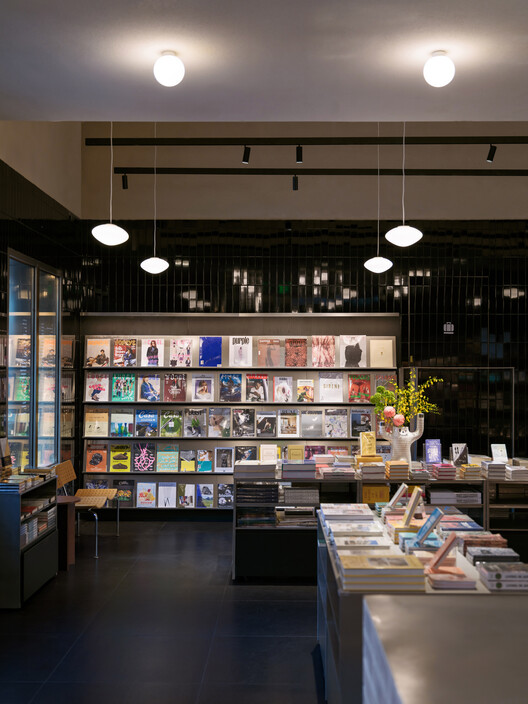 Jetlag Books书店友谊店 / 不也设计工作室 Jetlag Books书店友谊店 / 不也设计工作室 - 室内图, 隔断