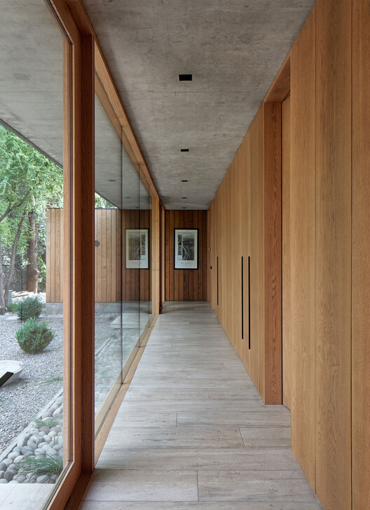 Casa Paso de los Toros / Juan Carlos Sabbagh Arquitectos - Imagen 17 de 25