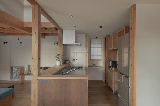House in Saidera / Akio Isshiki Architects - Interior Photography, Kitchen, Countertop, Wood, Lighting, Sink