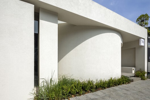 TAA Gallery  / TAA DESIGN - Image 9 of 27