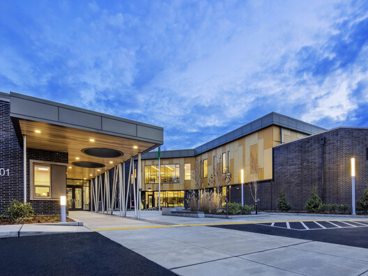 “Users Are the Experts on Themselves”: How People Shape the Spaces They Use - Image 2 of 29