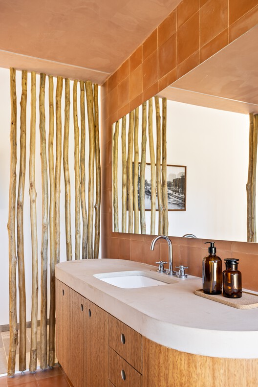 Casa VLP / Pascali Semerdjian Arquitetos Casa VLP / Pascali Semerdjian Arquitetos - Fotografía interior, Baño, Madera, Iluminación