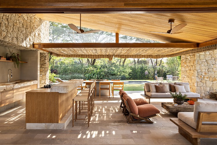 Casa VLP / Pascali Semerdjian Arquitetos - Fotografía de interiores, madera, mesas, sillas, fijación de vigas