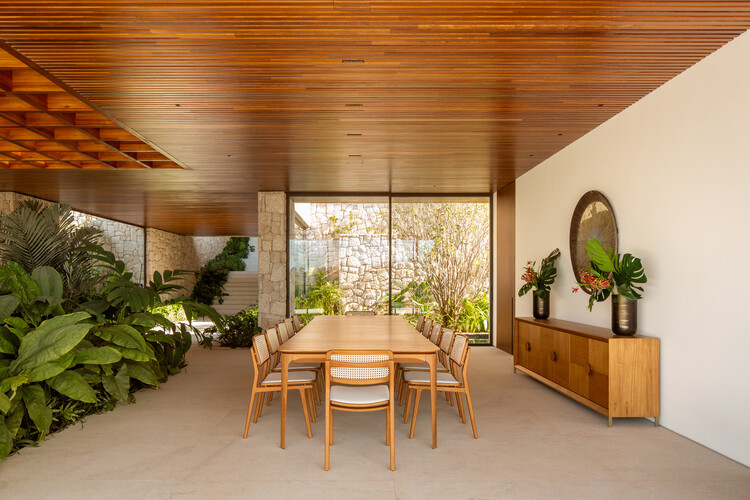 Casa Ramenzoni / KA2R Arquiteura - Fotografia de Interiores, Sala de Jantar, Madeira