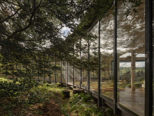 2L House / Labbe Portugueis Architects - Image 2 of 20