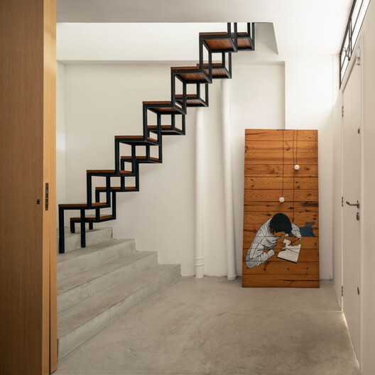 Residencia TCV / André Becker - Fotografía interior, Escaleras, Madera, Barandas