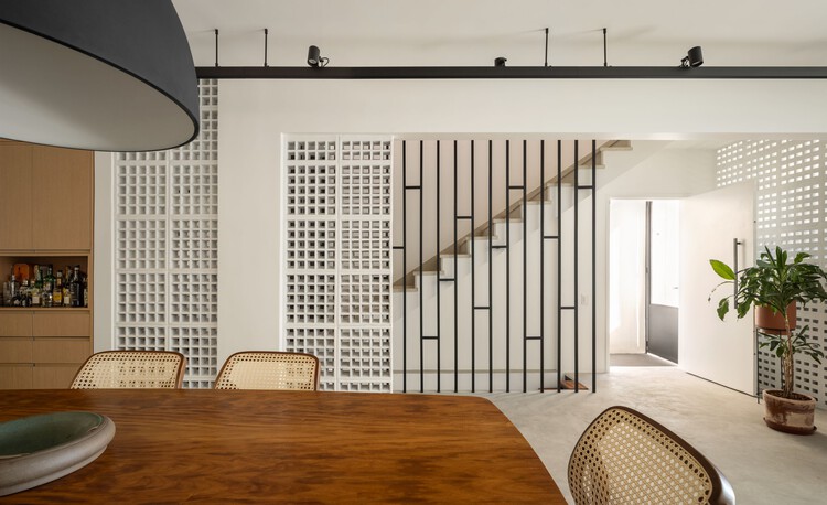 TCV Residence / André Becker - fotografía de interiores, iluminación, sillas