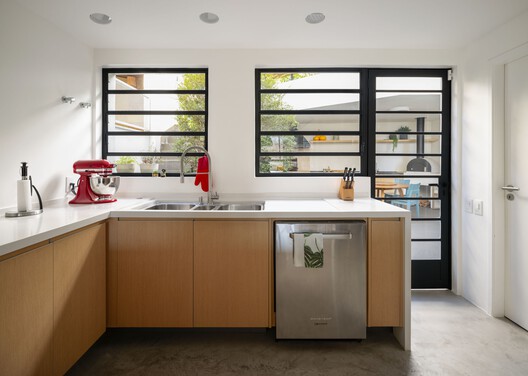 Residencia TCV / André Becker - Fotografía interior, Cocina, Madera, Encimera, Tarjas, Vidrio