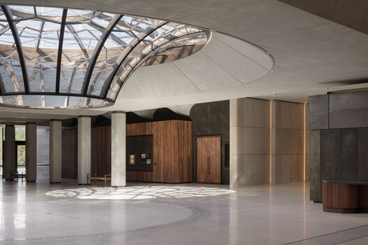 Australian War Memorial Southern Entrance and Parade Ground / Studio.SC - Image 6 of 25