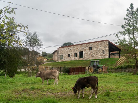 Casa Reversa / Héctor Navarro + ARKHITEKTON - Fotografía exterior