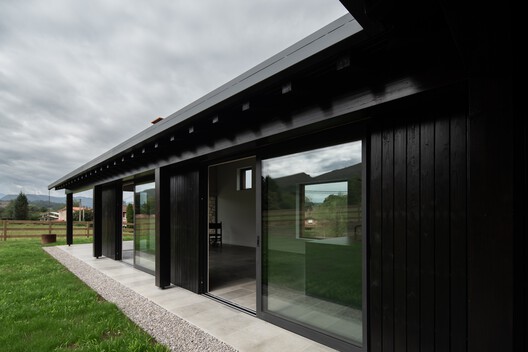 Casa Reversa / Héctor Navarro + ARKHITEKTON - Fotografía exterior, Concreto