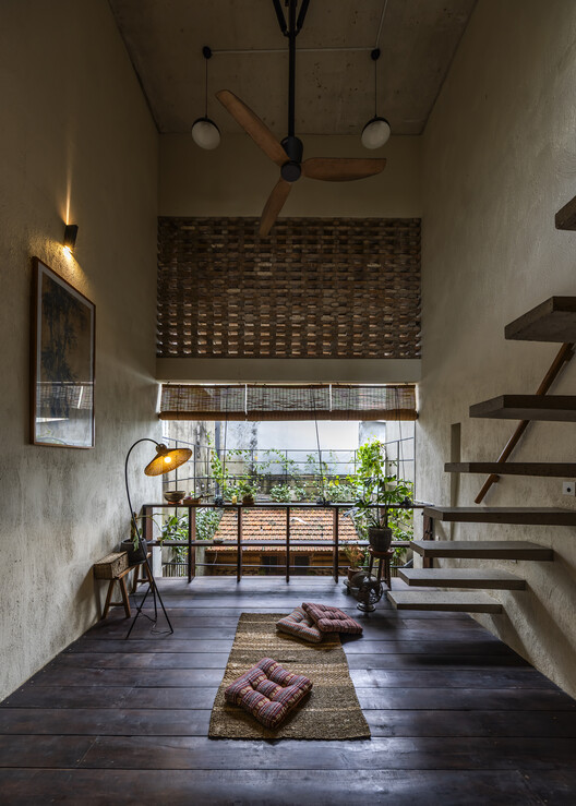 S House / MM++ architects - Interior Photography, Wood, Lighting, Chair, Beam