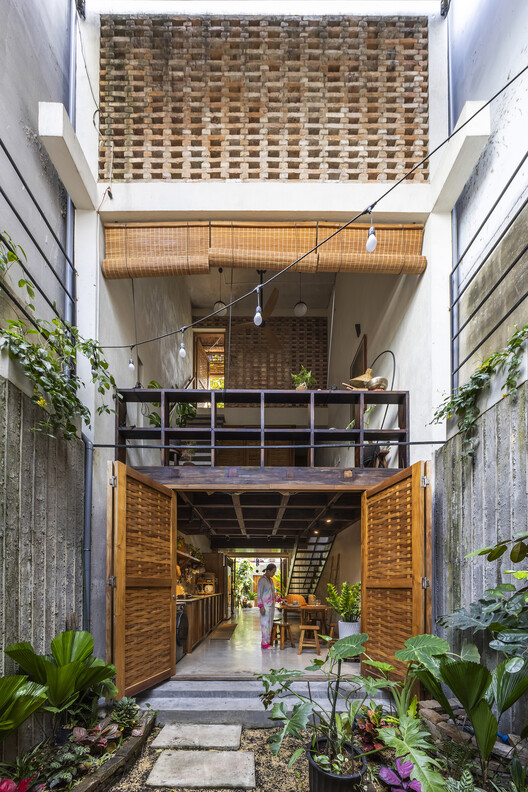 S House / MM++ architects - Interior Photography, Wood, Stairs, Balcony, Courtyard