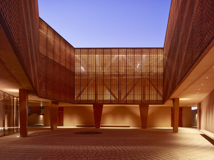 Innovar desde la arcilla: tradición cerámica que evoluciona trascendiendo décadas de historia - Más Imágenes