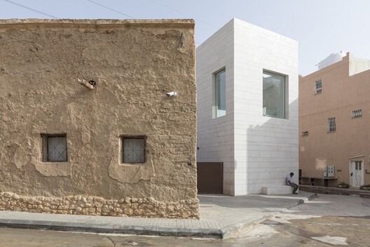 Riyadh Architecture City Guide: 16 Projects from Heritage to Urban Expansion - Image 18 of 22