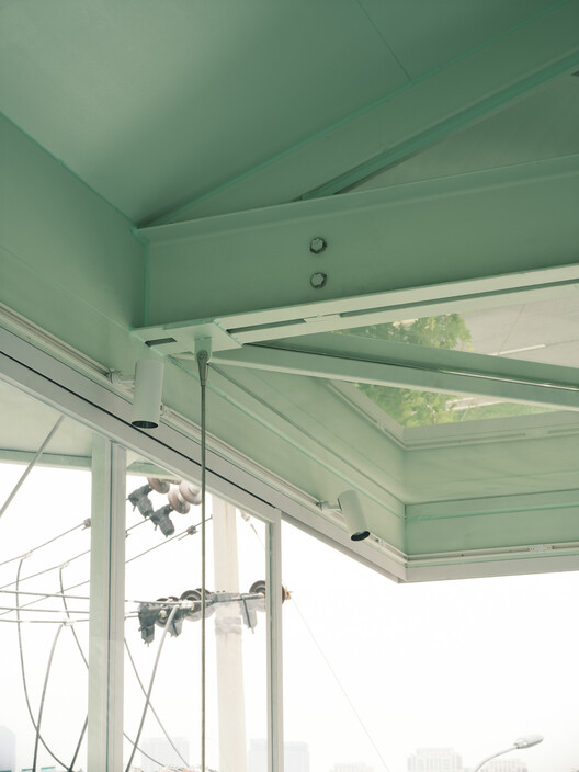 Una pequeña librería abierta las 24 horas/SZ-ARCHITECTS - Imagen 20 de 44