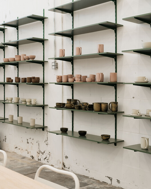 The Ceramics Workshop / Pianca Arquitetura - Interior Photography, Kitchen, Shelving