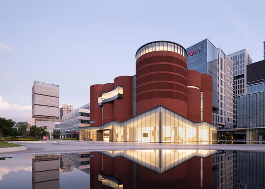 Guangzhou Xuelei Fragrance Museum / Shenzhen Huahui Design - Exterior Photography