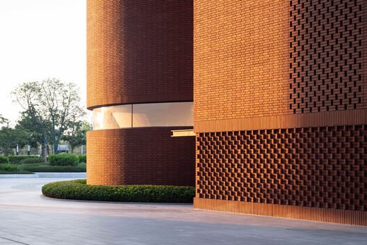 Guangzhou Xuelei Fragrance Museum / Shenzhen Huahui Design - Exterior Photography