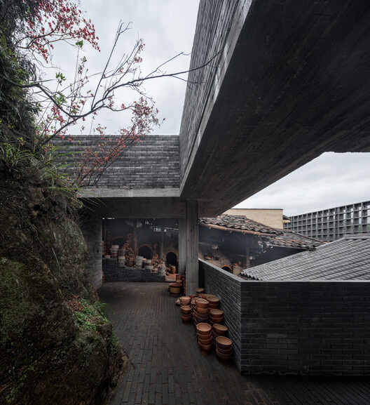 Heritage “Ay” Kiln Adaptive Renewal / YFS + WUGE Studio - Exterior Photography