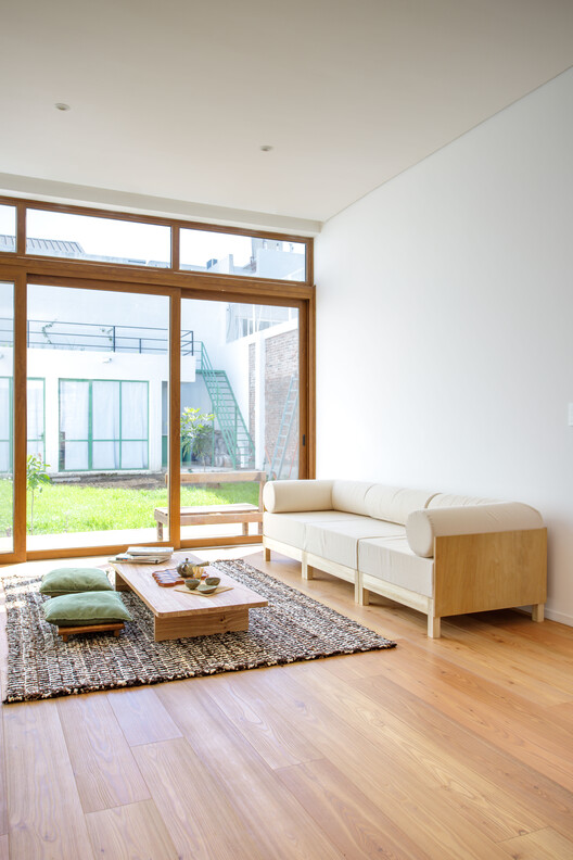 Casa Tamborini / SHIDO - fotografía de interiores, madera