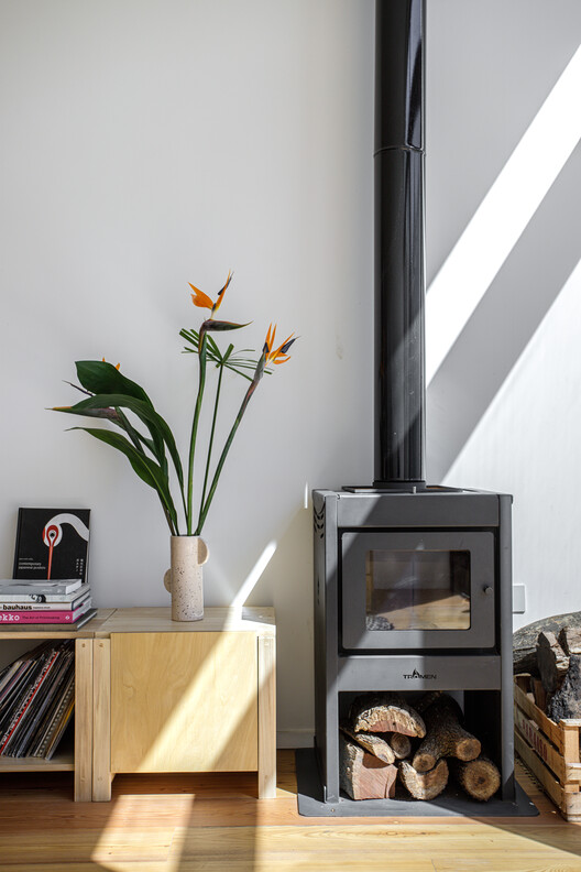 Casa Tamborini / SHIDO - fotografía de interiores, cocina, madera, sillas