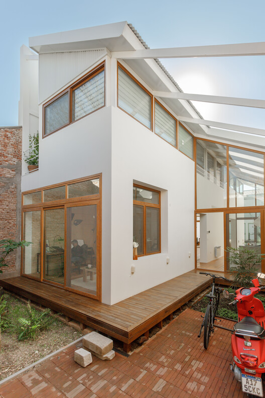 Casa Tamborini  / SHIDO - Fotografía exterior, Madera