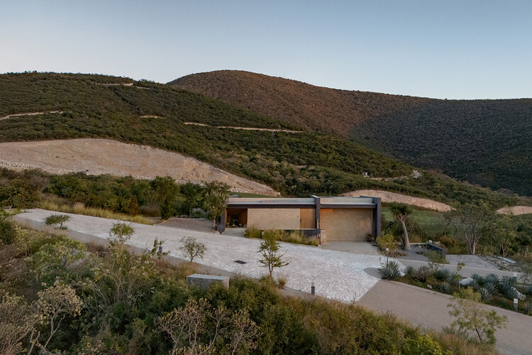 Casa Unno / Estudio Ezequiel Aguilar Martinez - Imagen 5 de 22