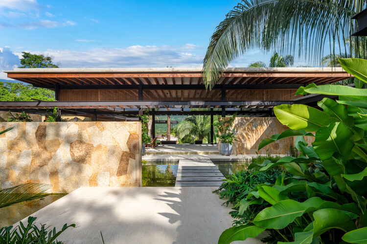 Casa León Anapoima / Alberto Burckhardt - fotografía exterior