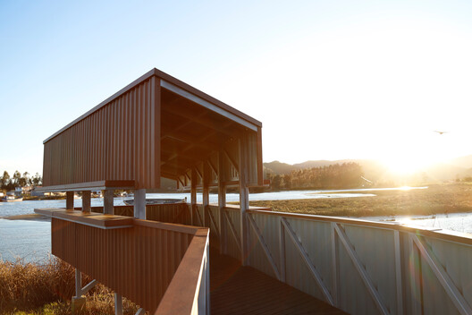 Pasarela Mirador Treng-Treng / ARQ/Sostenible - Fotografía exterior, Borde costero