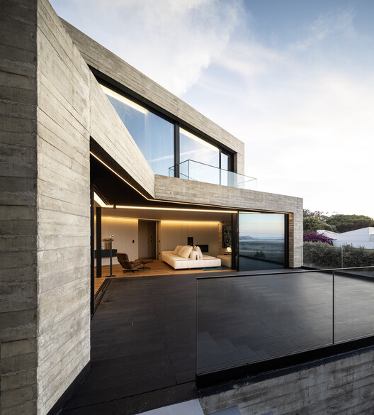 House_JA / éOp – arquitectura e design - Image 3 of 23