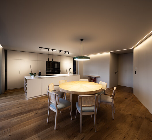 House_JA / éOp – arquitectura e design - Interior Photography, Kitchen, Wood, Lighting, Table, Chair, Countertop