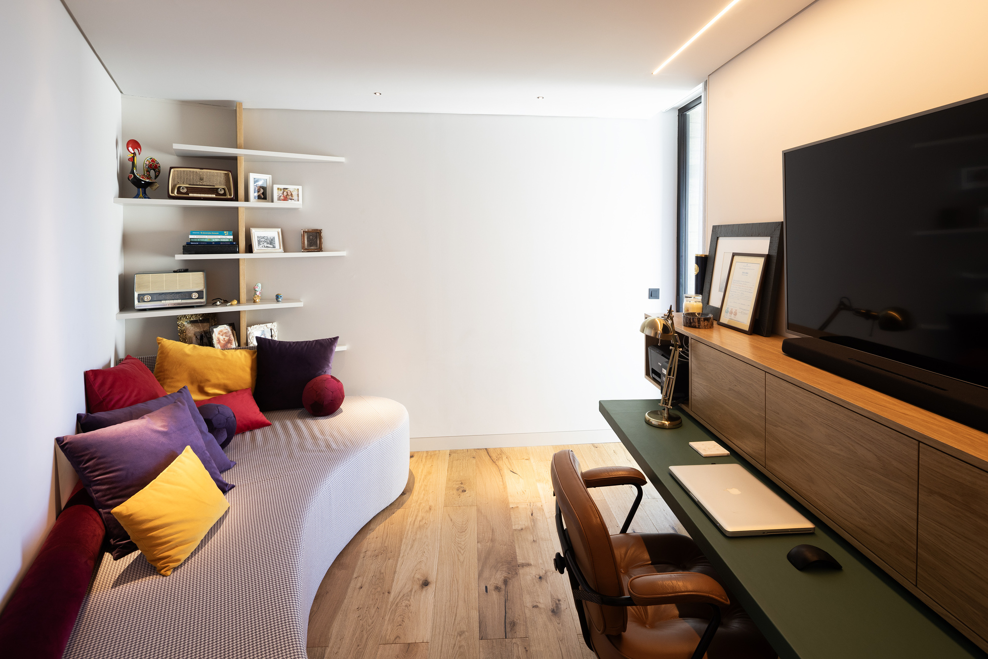 Fun Eop Design Gallery of House_JA / éOp – arquitectura e design - 8
