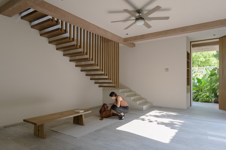 Casa Paseo de la Cantera / Estudio Antumbra - Fotografía de interiores, escaleras, madera