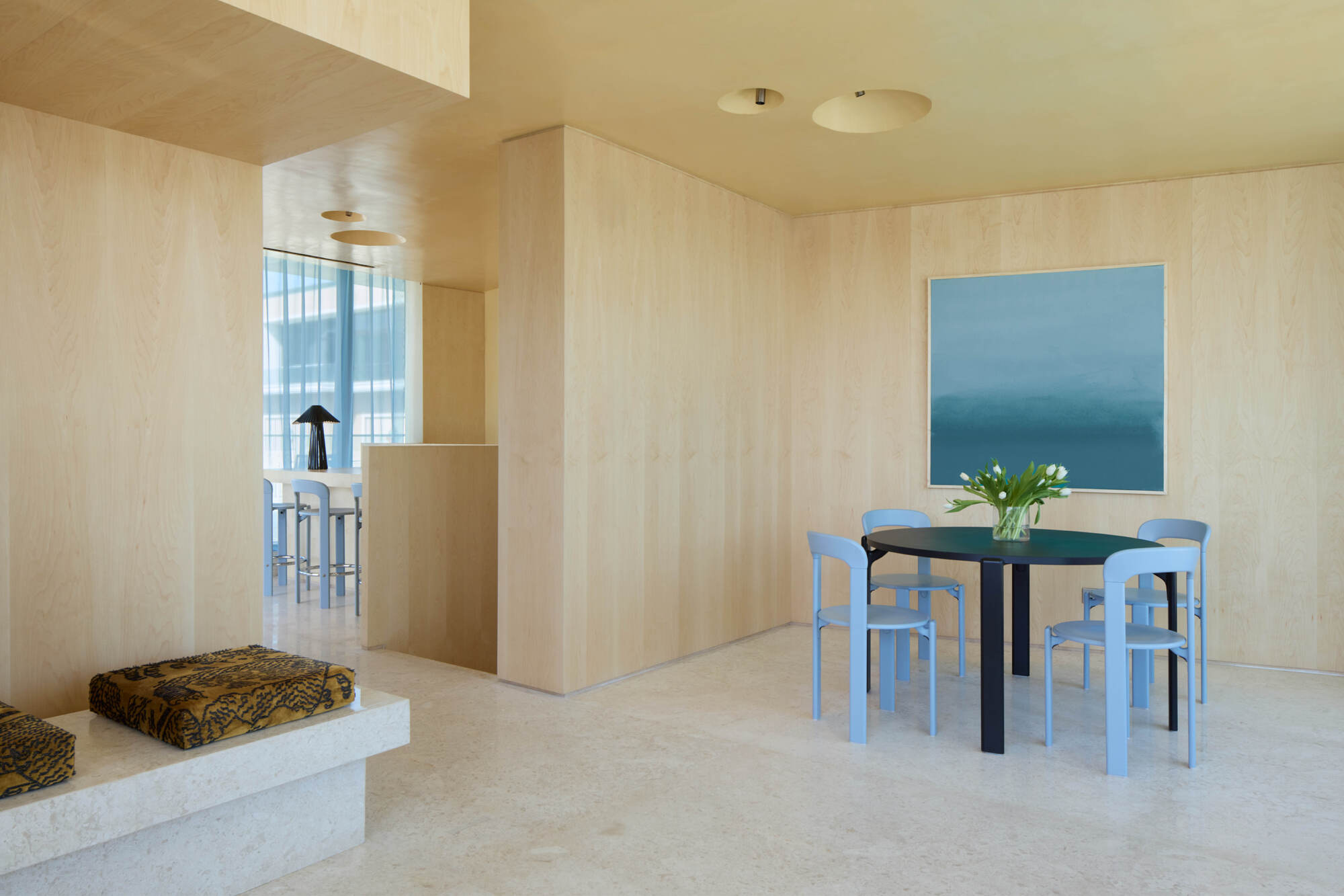 Koffiqa Coffee Shop / Lea Daniel