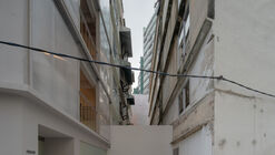 Nova Contemporary Gallery / Skarn Chaiyawat