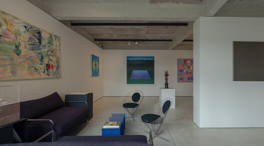 Nova Contemporary Gallery / Skarn Chaiyawat - Interior Photography, Living Room