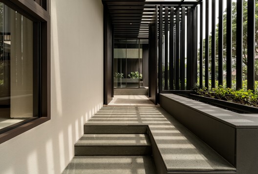 Syncube House / Gets Architects - Interior Photography, Stairs, Courtyard