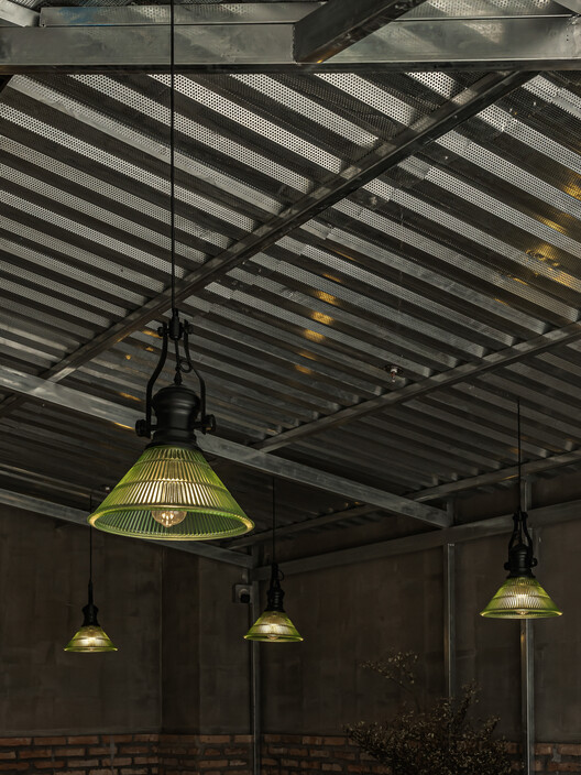 An Mien Lumiere Cafe / xưởng xép - Interior Photography, Lighting, Beam